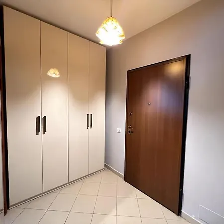 Beachfront In Апартаменты *